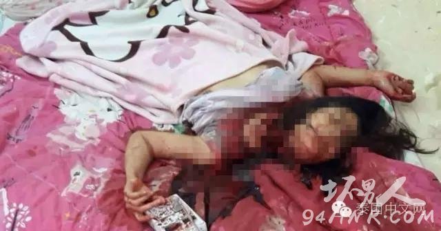 女子在泰被沉尸胸部假体印中文震惊！泰国女子被沉尸案揭秘，胸部假体印中文背后的故事
